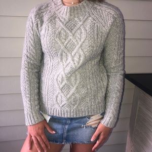 Abercrombie and fitch gray sweater